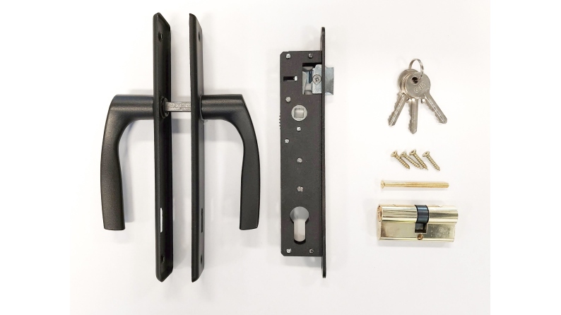 Abri de jardin en bois - 4x4 m + terrasse avec balustrade et avant-toit en bois - 28 m2