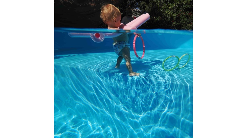 Piscine NEMO 4.3 x 3 - H.1.18 m avec plage, sable, fixations à sceller