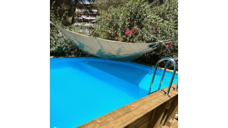 Piscine NEMO 4.3 x 3 - H.1.31 m avec plage, bleu pâle, cadre en métal - sans dalle