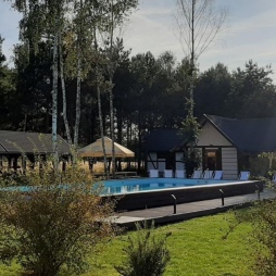 Piscine en bois AQUA 10.2 x 5.2 - H.1.45 m, sable, fixations à visser